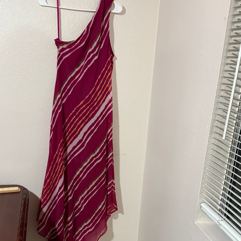 Ralph Lauren Asymmetrical Dress in Pink and White gold leather hardware Sz 12 - Picture 8 of 10